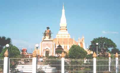 Pha That Luang